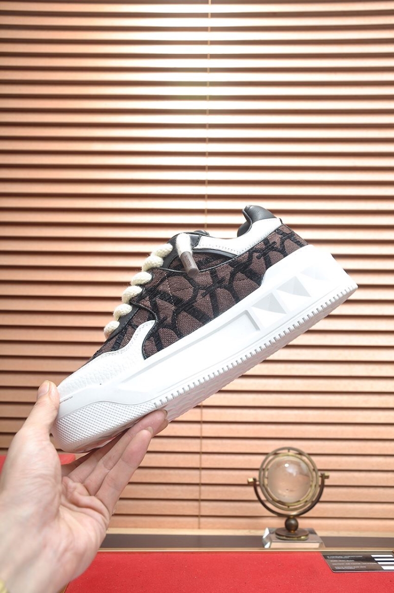 Valentino Sneakers